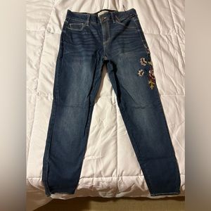 Embroidered Dark Blue Women's Straight Jeans
